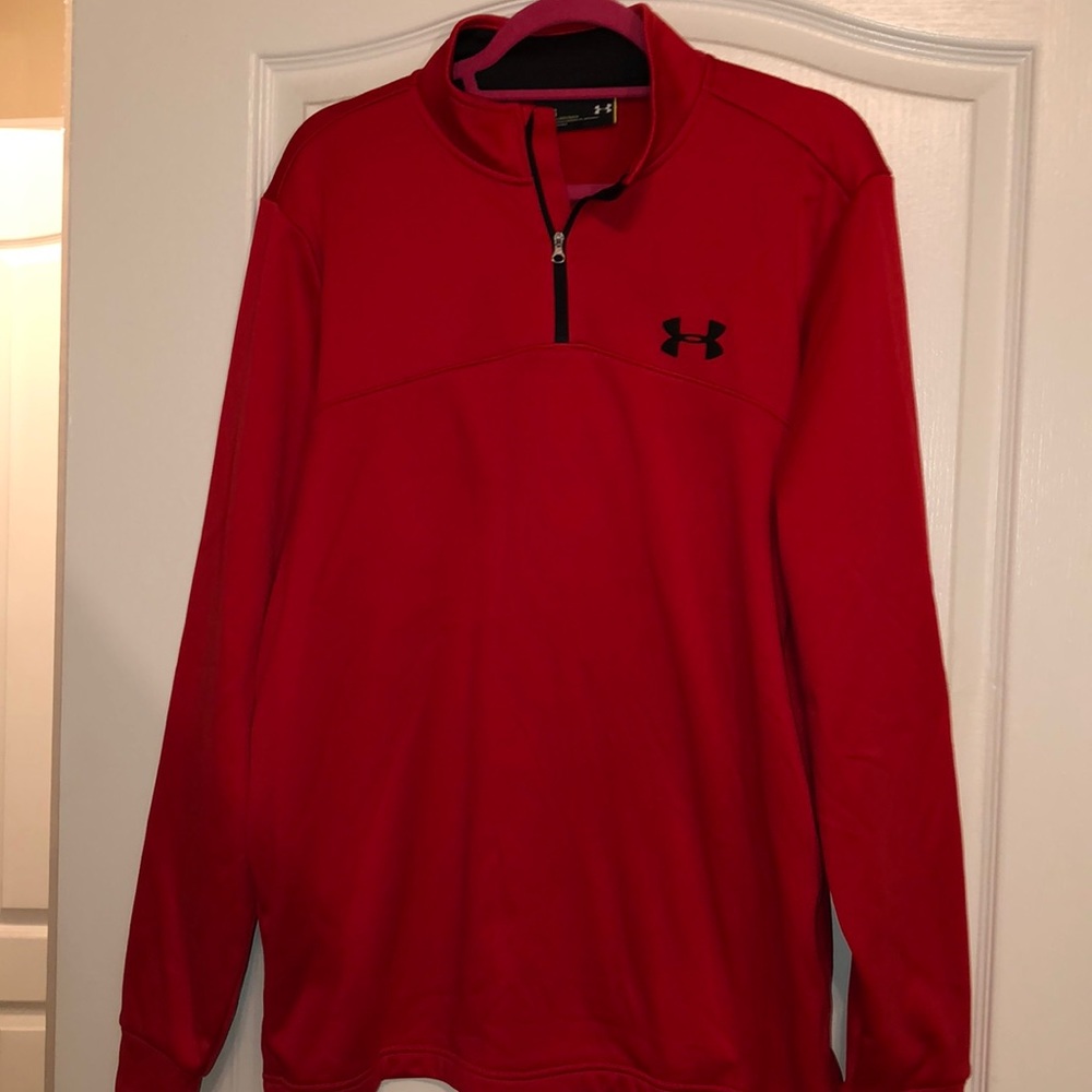 Under Armour Men’s pull over jacket - Size L - EUC